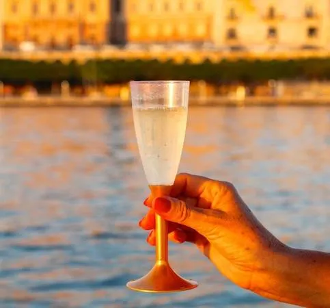 Escursione in barca al tramonto con aperitivo all'Isola di Ortigia
