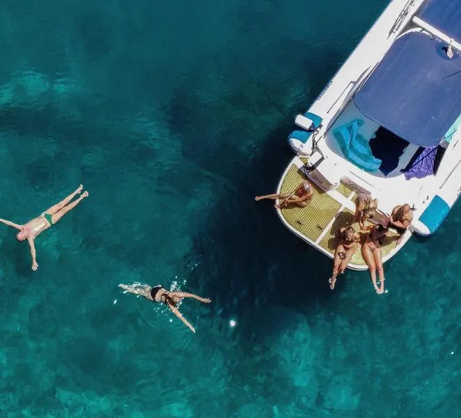 Giro in barca della Costa dei Trabocchi con pranzo a bordo da Vasto