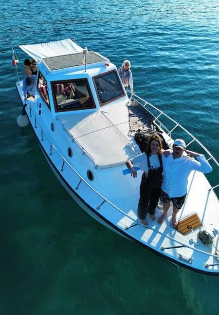 Giro in barca di 3 ore con soste bagno lungo la costa ovest di Cefalù