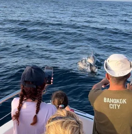 Aperitivo in barca al tramonto con avvistamento delfini da Letojanni