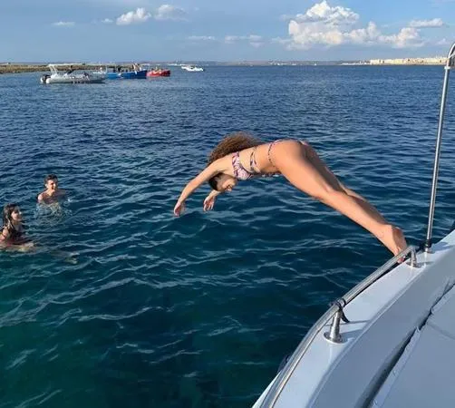 Giro in barca intorno alla città vecchia di Gallipoli e all'Isola di Sant'Andrea