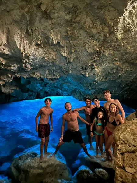 Escursione in barca nel Salento da Torre Vado