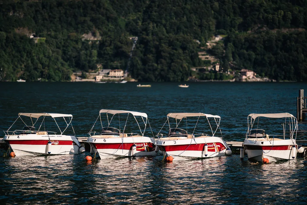 Noleggio barca senza patente nautica da Cernobbio