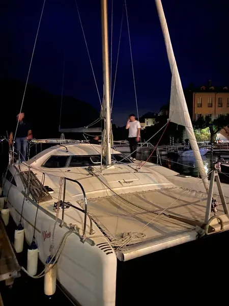 Tour in catamarano di mezza giornata sul Lago di Como