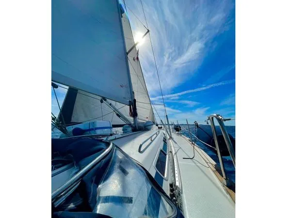 Giornata intera in barca a vela alla Maddalena con skipper