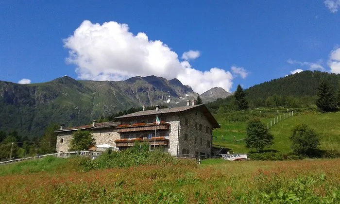 Pranzo all'Agriturismo Ca' di Racc nelle Orobie Bergamasche in Val Seriana