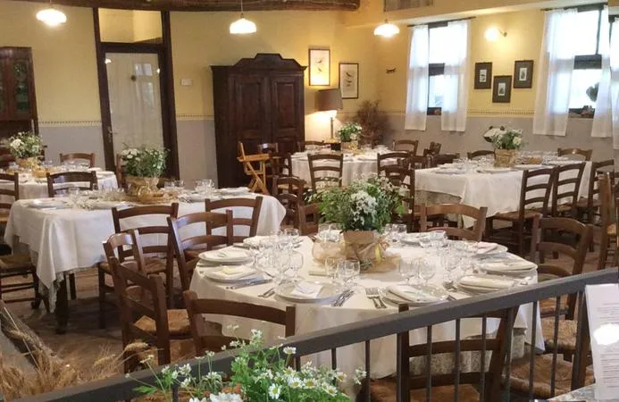 Cena con menù tipico all'Agriturismo Cascina di Mezzo a Liscate