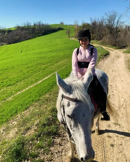 Passeggiata a cavallo con aperitivo nell'Oltrepò Pavese a Rivanazzano Terme