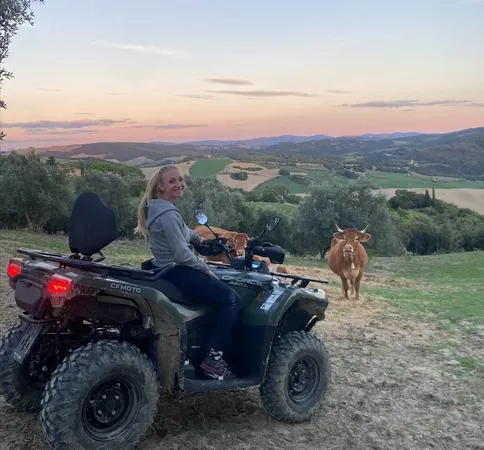 Escursione in quad tra Volterra e San Gimignano