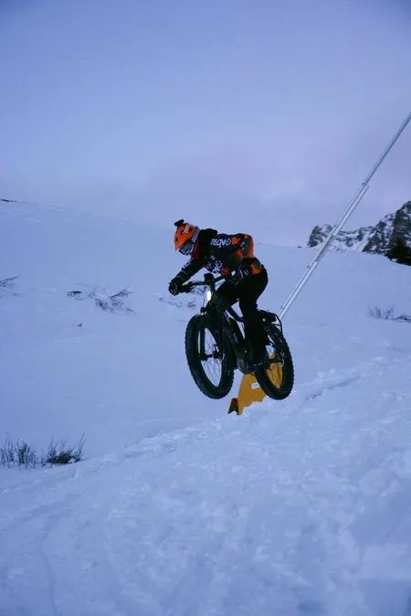Escursione notturna in Fat bike sulle Piste al Tonale