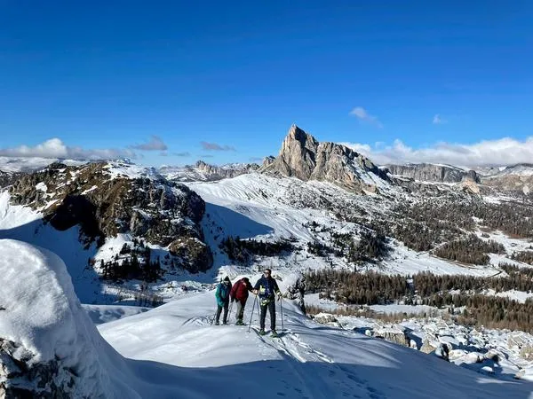 Ciaspolata tra i boschi al Passo Giau da Cortina