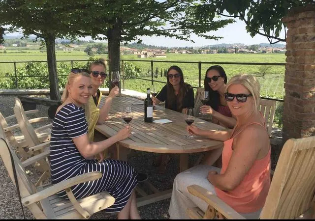 Visita in cantina e degustazione di vini alle Tenute Ugolini