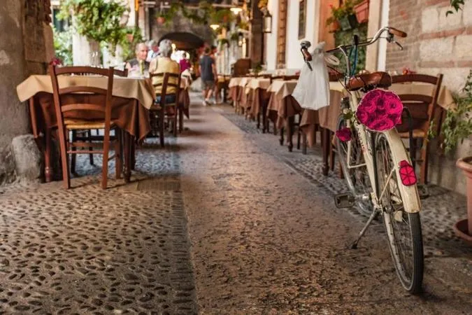 Giro in bici al lago di Garda da Verona con pranzo
