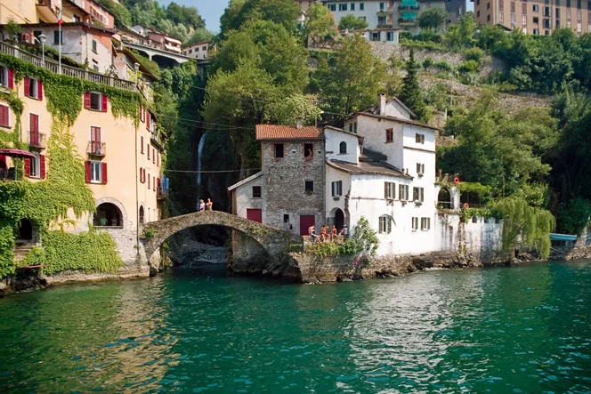 Giro in barca e tour delle ville sul lago da Como in esclusiva