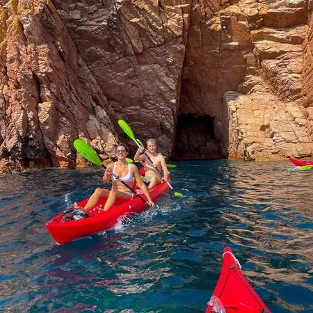 Kayak tour e snorkeling a Capo Coda Cavallo