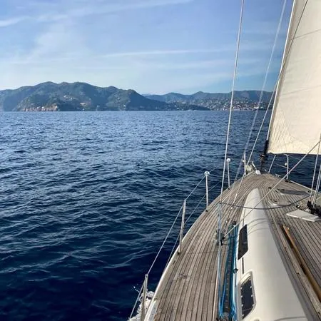 Giornata in barca a vela nel golfo di Portofino