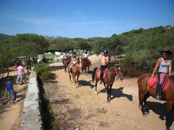 Passeggiata a cavallo alla Maddalena