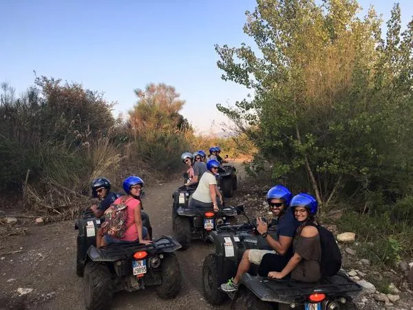 Escursione in Quad sulle montagne dietro Cefalù