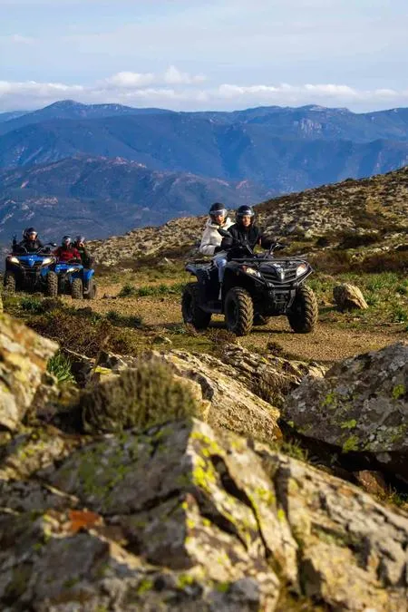 Giro in quad a Burcei con vista sul mare