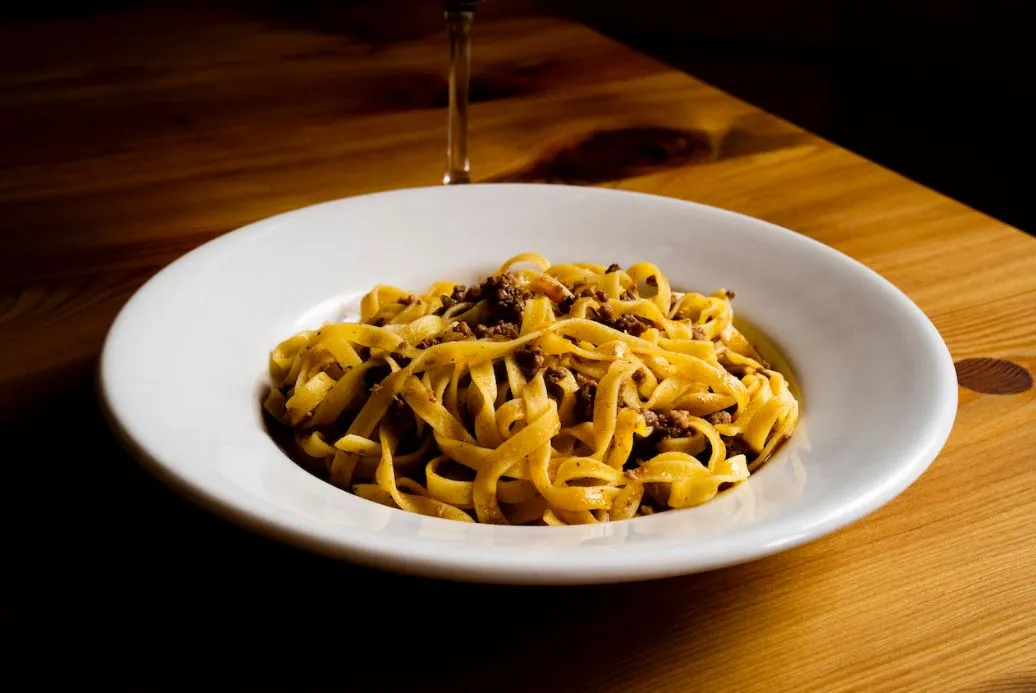 Giro in motoslitta con pranzo in Val di Fassa