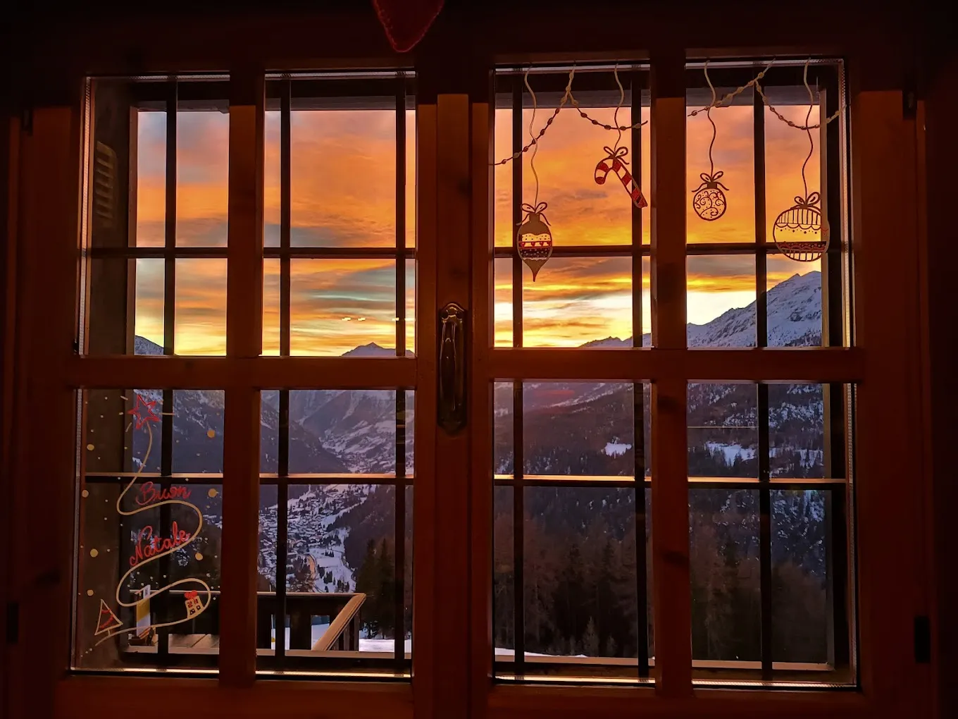 Cena in quota con gatto delle nevi a Champoluc