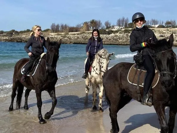 Passeggiata a cavallo a Taranto