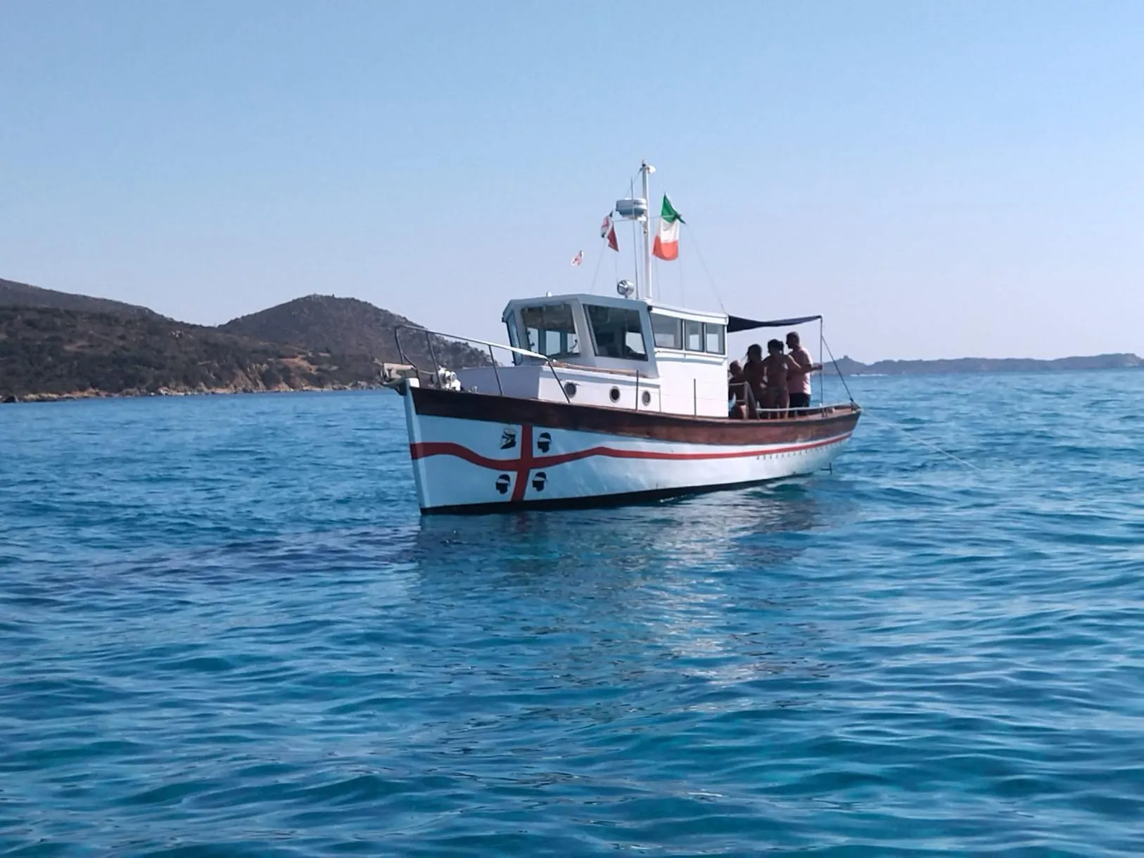 Gita in barca di gruppo da Villasimius con snorkeling