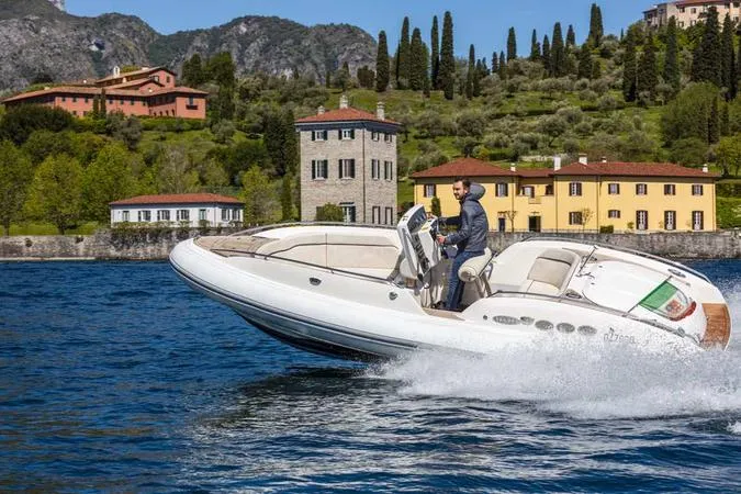 Tour in motoscafo sul Lago di Como