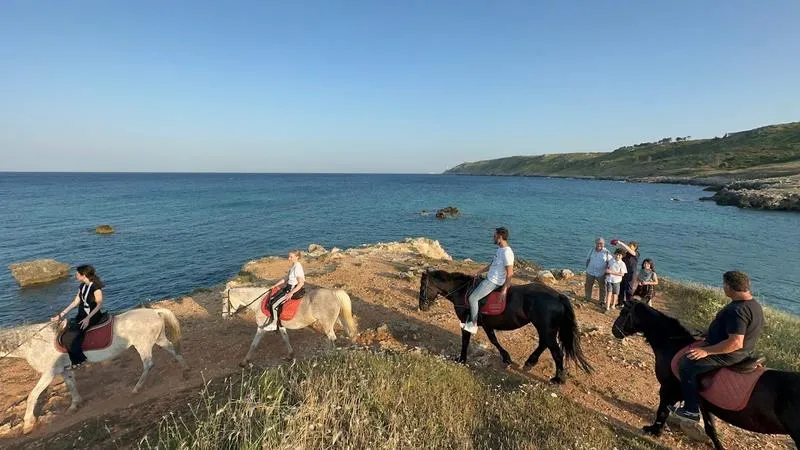 Passeggiata a cavallo a Otranto
