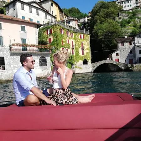 Giro in motoscafo Cranchi da Como in esclusiva