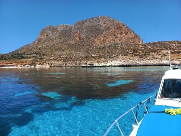 Giornata in barca a Favignana e alle Isole Egadi