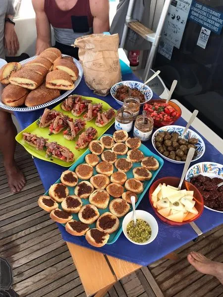 Giornata in barca a Favignana e alle Isole Egadi