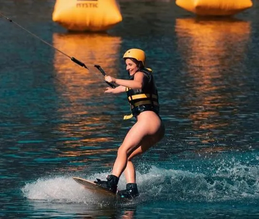 Wakeboard al Como Lake Cable Park a Colico