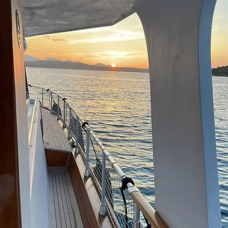 Escursione in barca con pranzo da Golfo Aranci