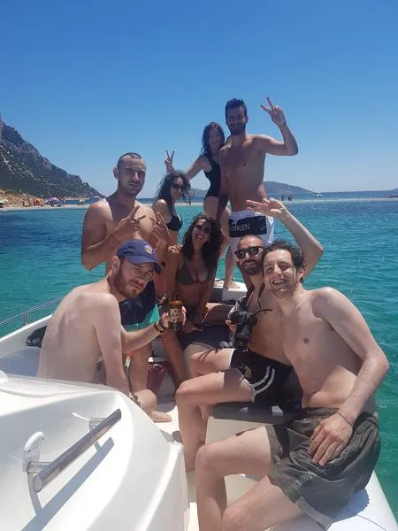 Escursione in barca e snorkeling alla Tavolara da Olbia