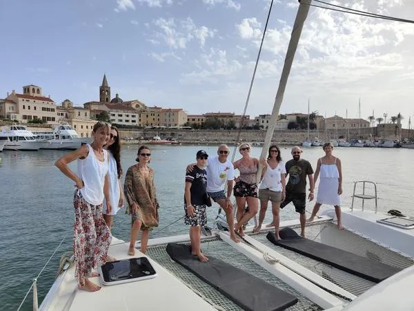 Giornata in catamarano da Alghero con pranzo