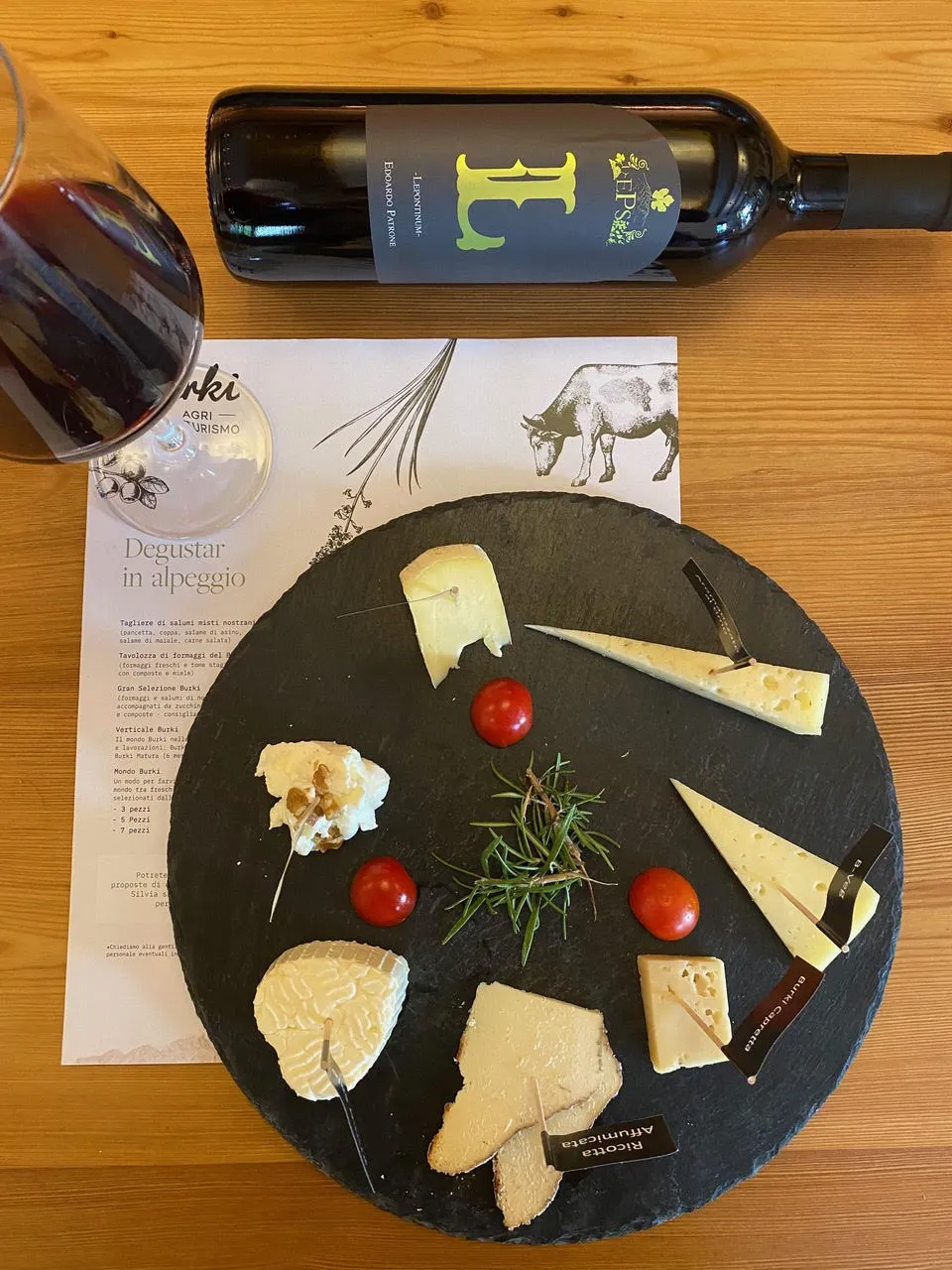 Cena in baita con motoslitta a Macugnaga sul Monte Rosa