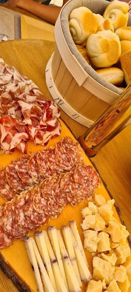 Visita in cantina e degustazione vini a Valeggio sul Mincio