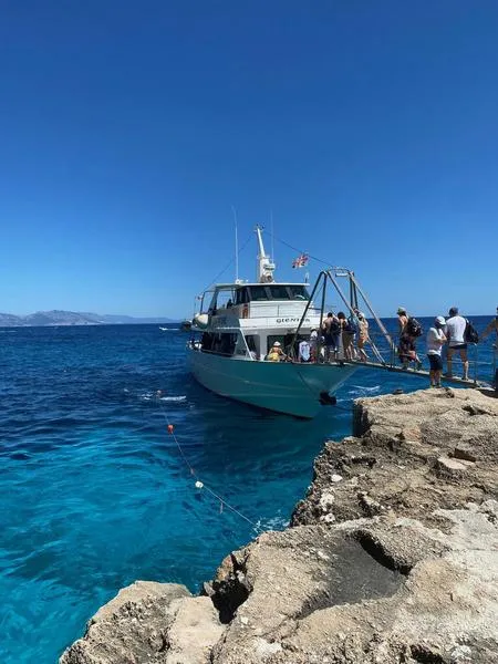 Mini crociera in motonave da Arbatax con pranzo nel Golfo di Orosei