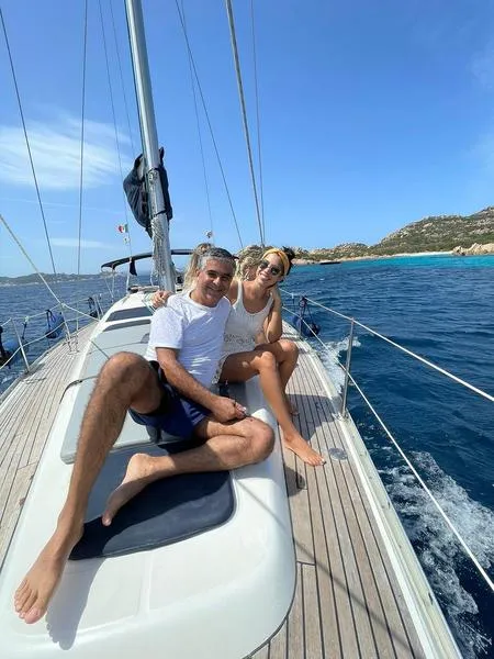 Gita giornaliera in barca a vela alle Piscine Naturali di Budelli