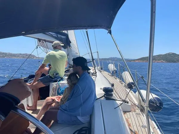 Escursione giornaliera in barca a vela da Santa Teresa Gallura alla Maddalena