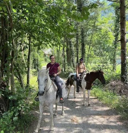 Passeggiata a Cavallo nelle montagne sopra Lecco