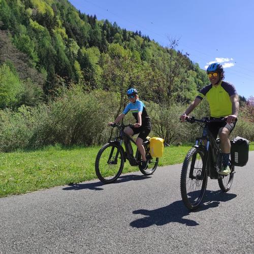 Regalo di coppia per genitori: Le migliori 20 esperienze nel 2025