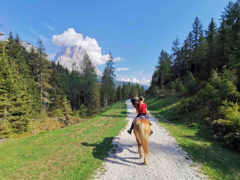Le 20 migliori passeggiate a cavallo da regalare