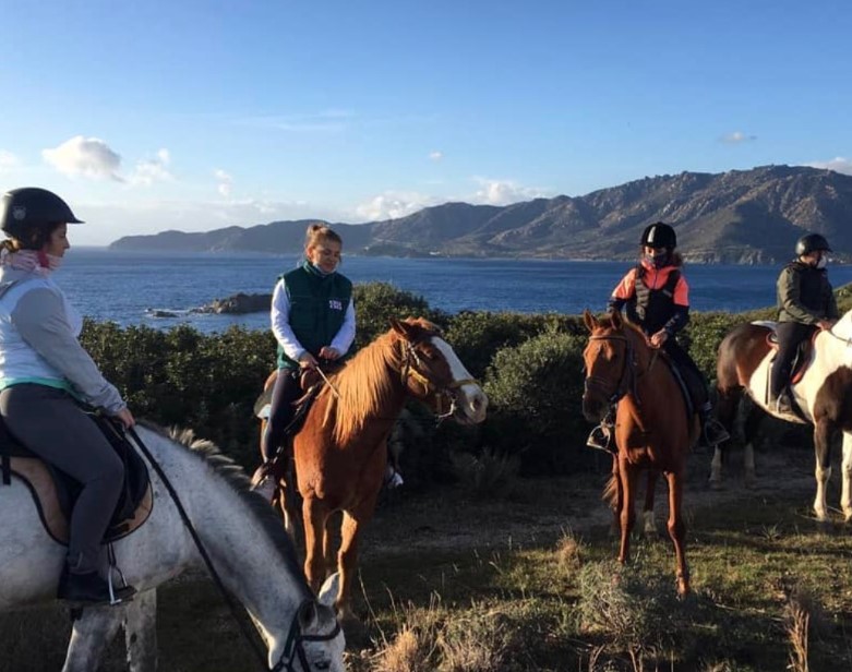 Le 10 esperienze da fare a Villasimius in vacanza nel 2025