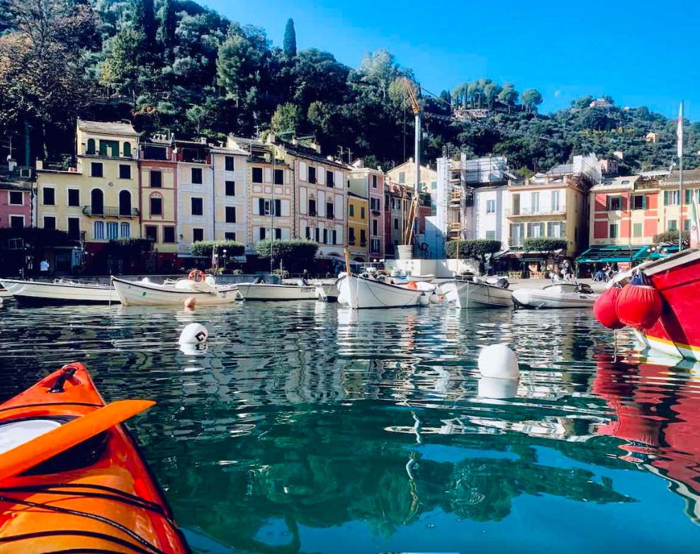 Giro in Kayak e SUP in Liguria: I 5 migliori